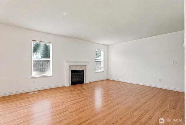 Property photo for 3815 184th Street E, Tacoma photo 5