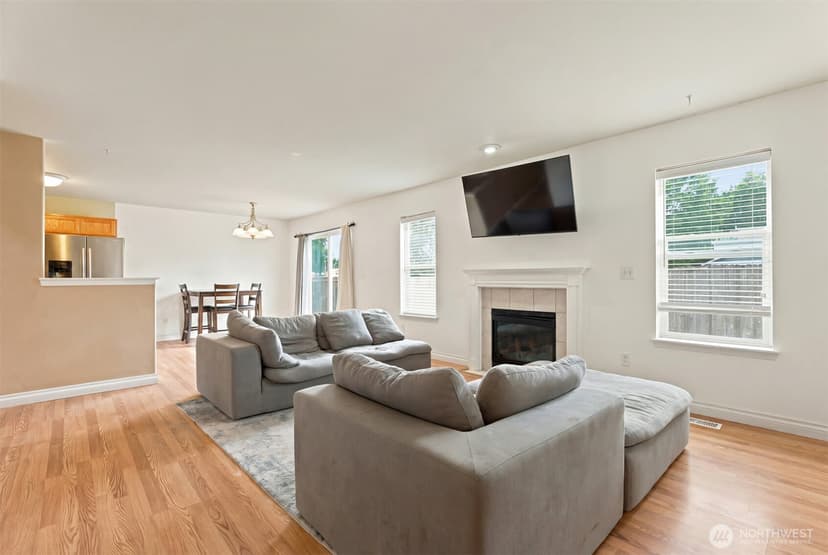 Property photo for 3815 184th Street E, Tacoma photo 10