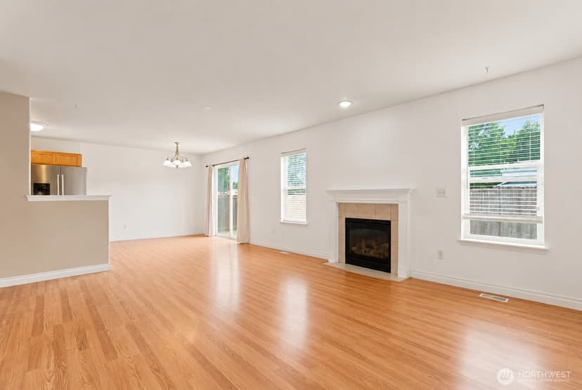 Property photo for 3815 184th Street E, Tacoma photo 9