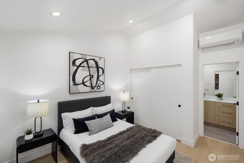 Property photo for 9024 Corliss Avenue N #B, Seattle photo 19