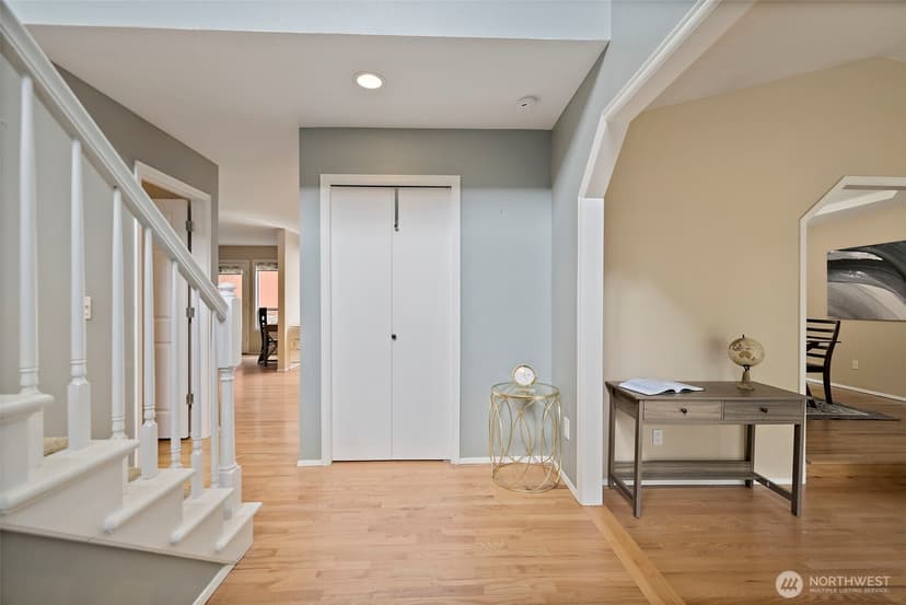 Property photo for 1819 221st Place NE, Sammamish photo 6