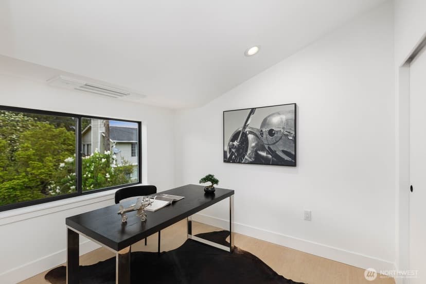 Property photo for 9026 Corliss Avenue N, Seattle photo 13