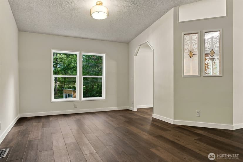 Property photo for 14139 Vintage Drive SW, Port Orchard photo 10