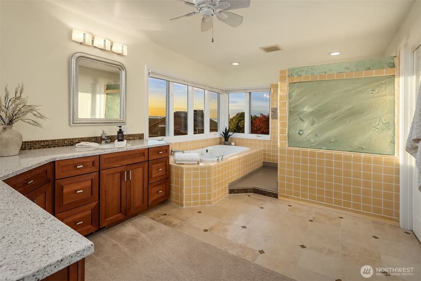 Property photo for 2616 NW 204th Street, Shoreline photo 21