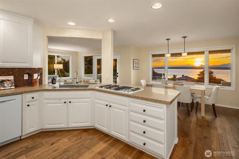 Property photo for 2616 NW 204th Street, Shoreline photo 13