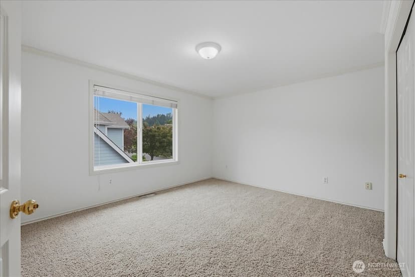 Property photo for 1806 Mariner Circle NE, Tacoma photo 27