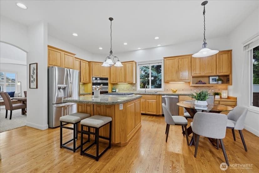 Property photo for 1806 Mariner Circle NE, Tacoma photo 10