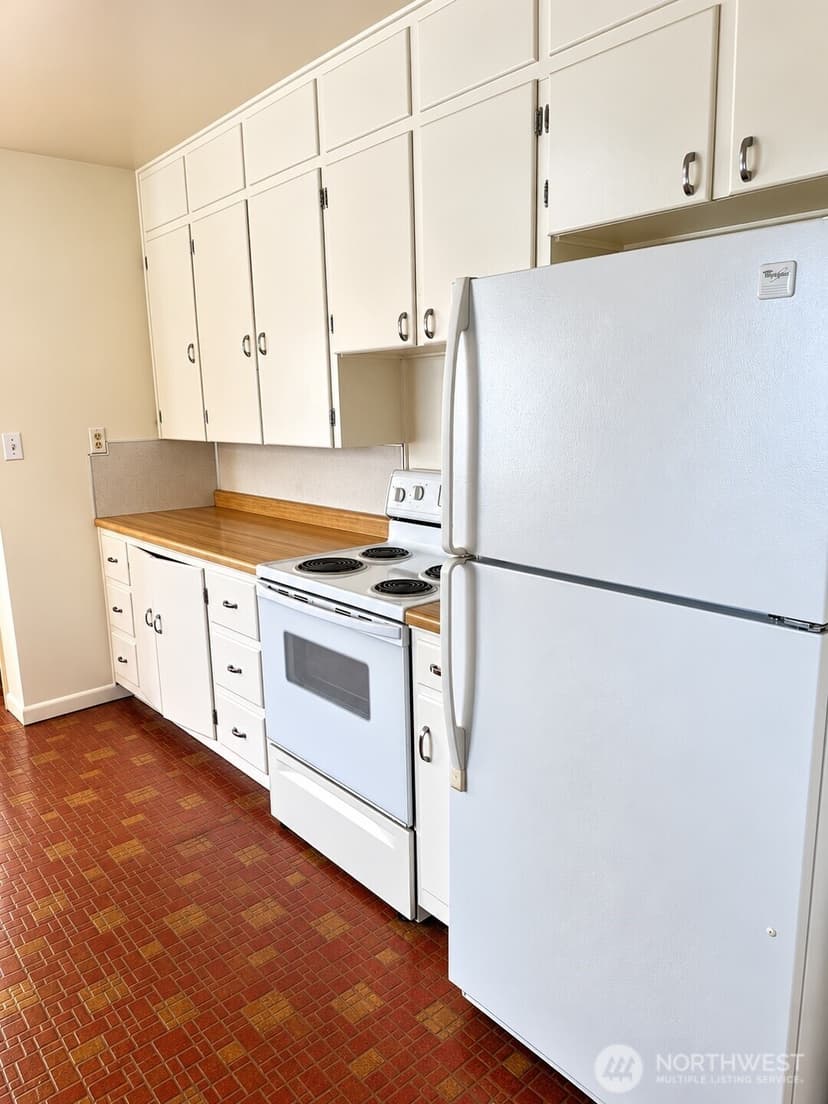 Property photo for 2501 Fulton Street, Everett photo 10