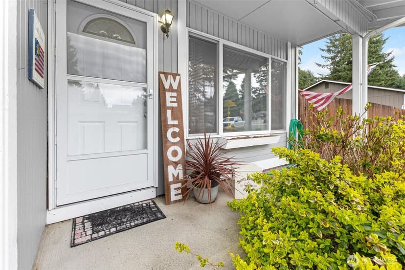 Property photo for 14209 14211 107th Avenue Ct E, Puyallup photo 4
