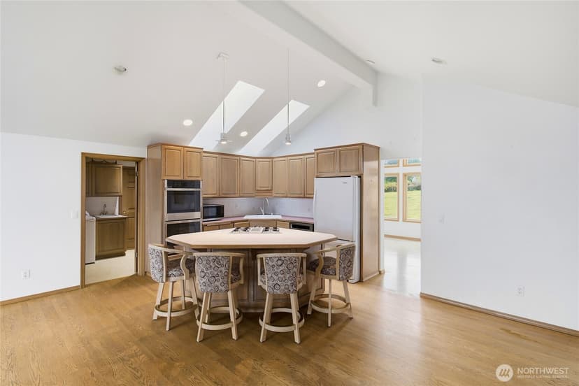 Property photo for 16008 166th Street SE, Snohomish photo 9