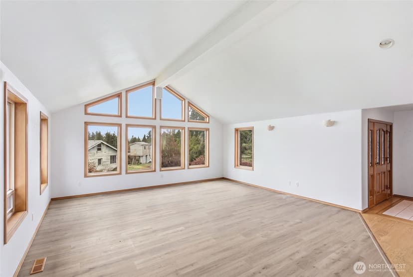 Property photo for 16008 166th Street SE, Snohomish photo 5