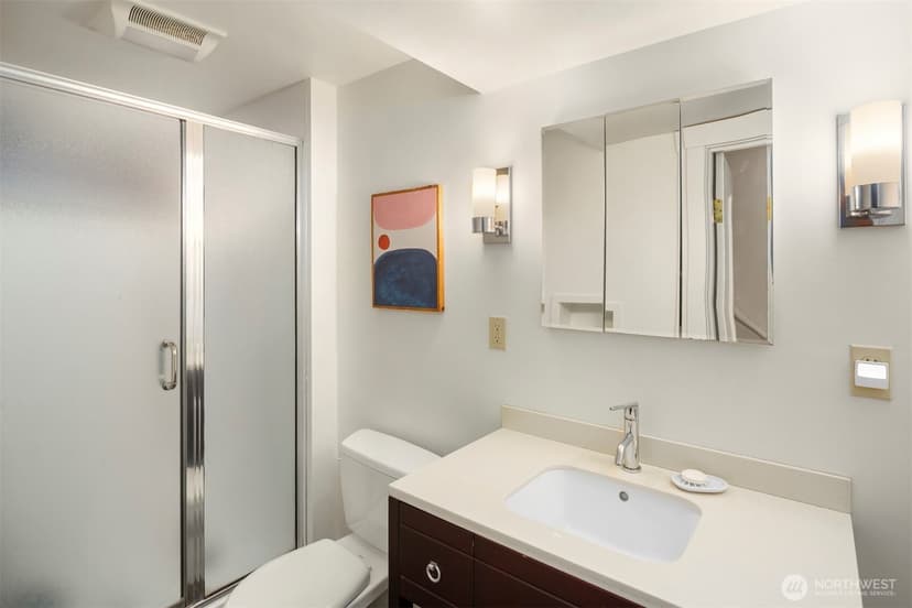 Property photo for 2611 24th Avenue E, Seattle photo 21