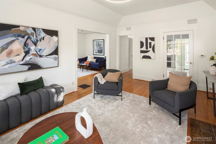 Property photo for 2611 24th Avenue E, Seattle photo 10