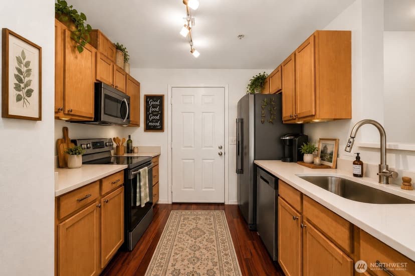 Property photo for 21507 42nd Avenue S #E2, SeaTac photo 9
