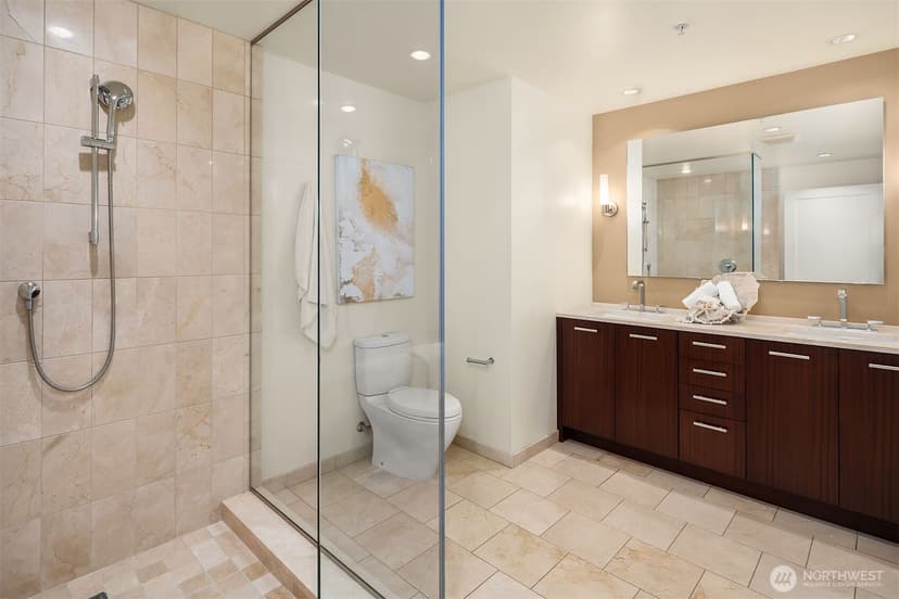 Property photo for 10700 NE 4th Street #2002, Bellevue photo 24