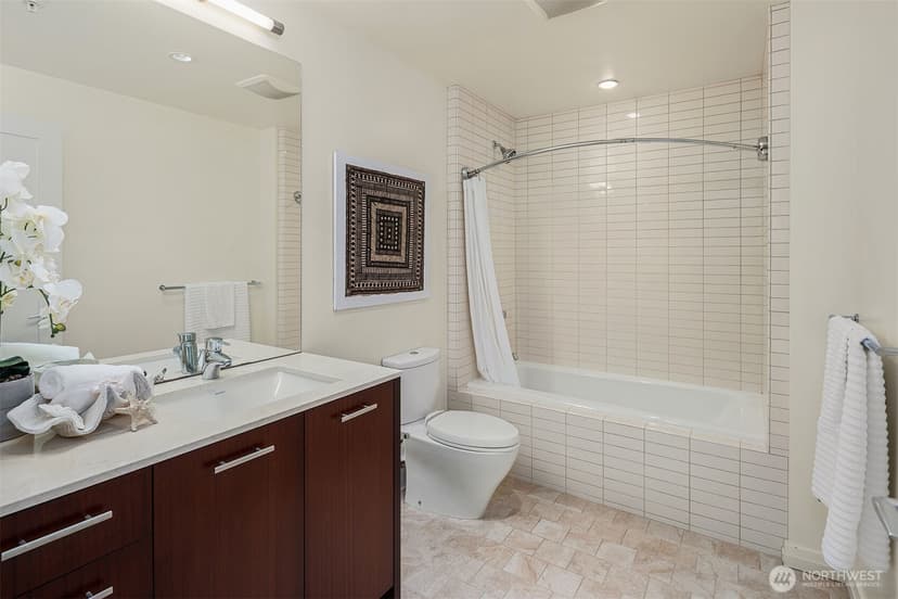 Property photo for 10700 NE 4th Street #2002, Bellevue photo 27