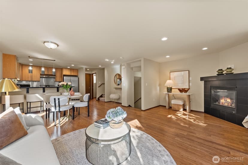 Property photo for 2255 NW 63rd Street #B, Seattle photo 4