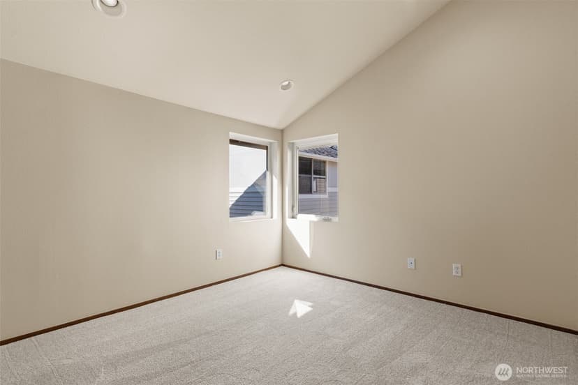 Property photo for 2255 NW 63rd Street #B, Seattle photo 16