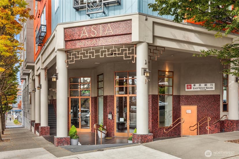 Property photo for 668 S Lane Street #308, Seattle