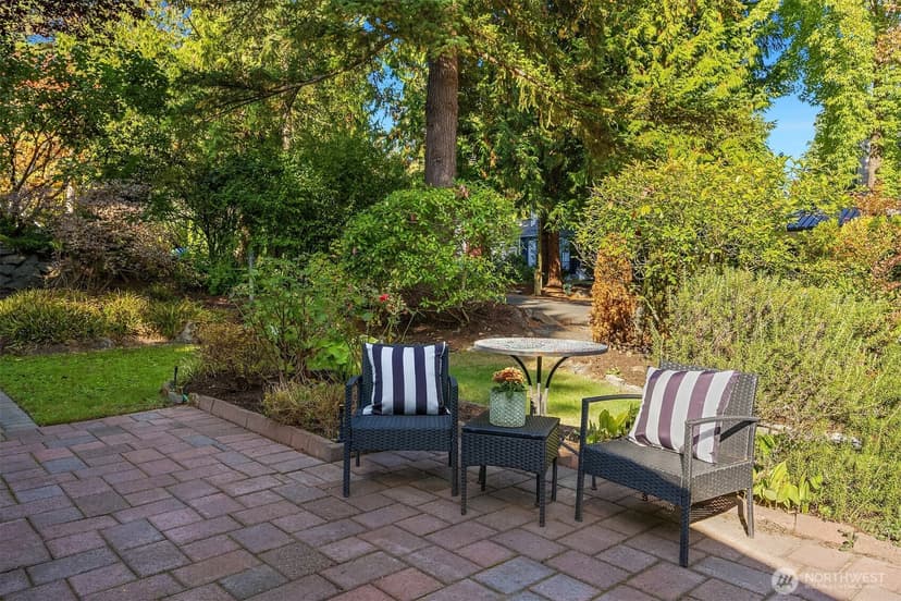 Property photo for 4233 NE 88th Street, Seattle photo 23