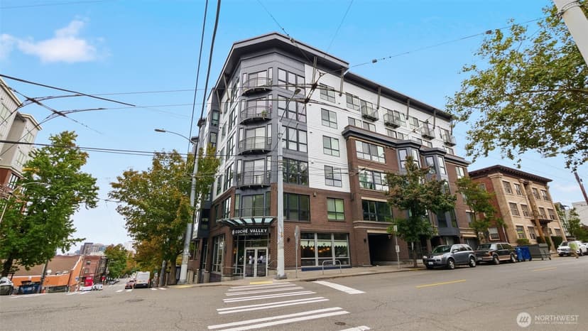Property photo for 1420 E Pine Street #E606, Seattle