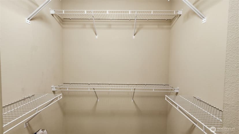 Property photo for 1420 E Pine Street #E606, Seattle photo 14