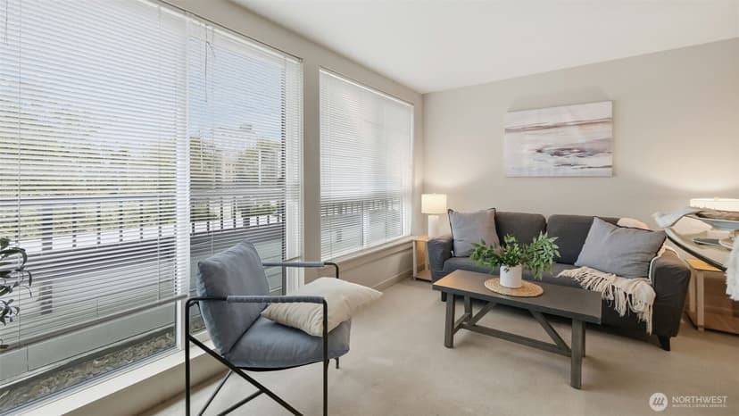 Property photo for 1420 E Pine Street #E606, Seattle photo 12