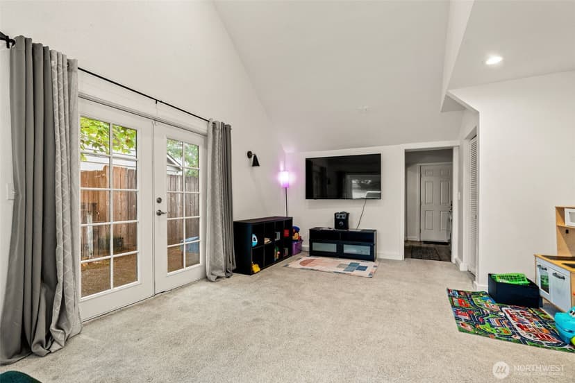 Property photo for 710 141st Street S, Tacoma photo 21