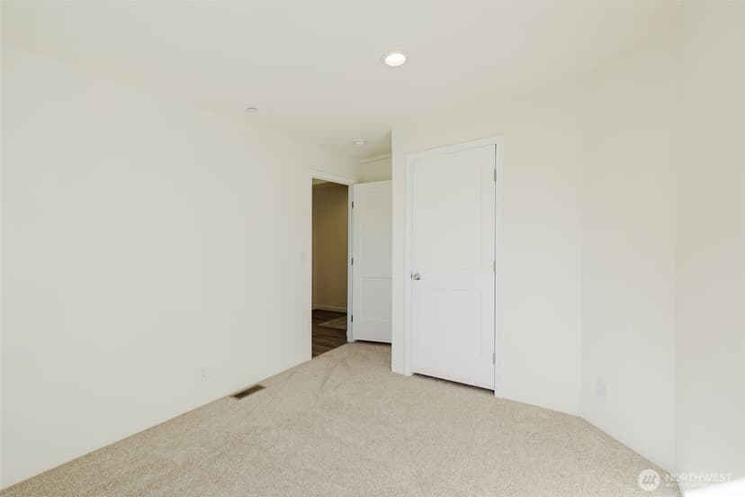 Property photo for 2050 1st Avenue W, Bremerton photo 22