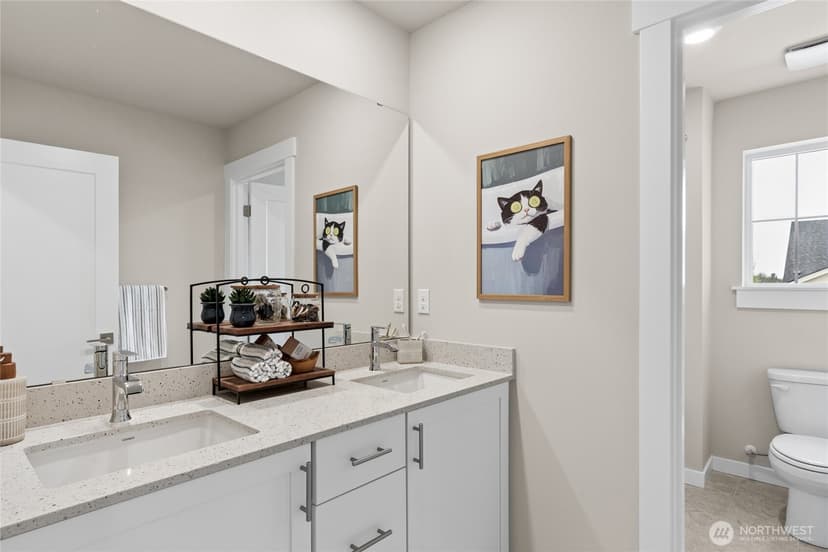 Property photo for 23712 SE 49th Street #4, Issaquah photo 15