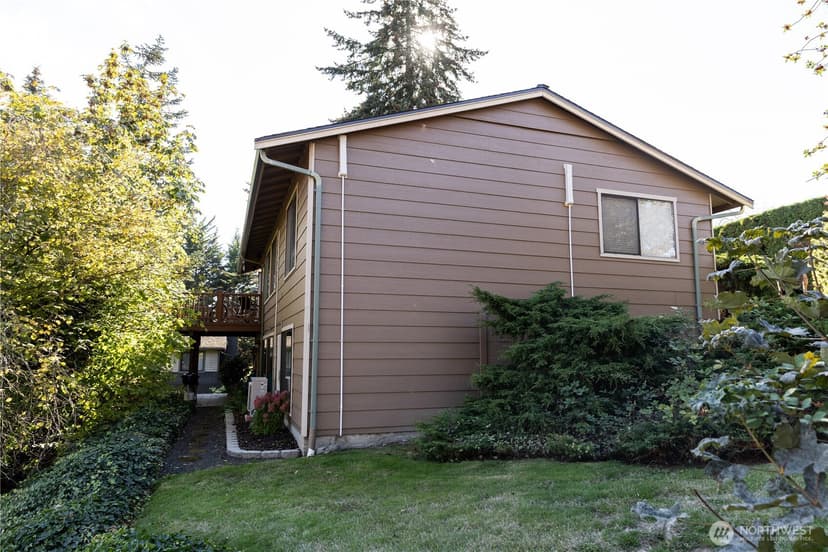 Property photo for 5160 S 168th Street, SeaTac photo 9