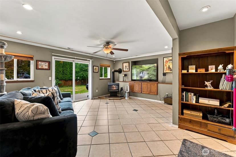 Property photo for 11627 207th Ave East, Bonney Lake photo 13