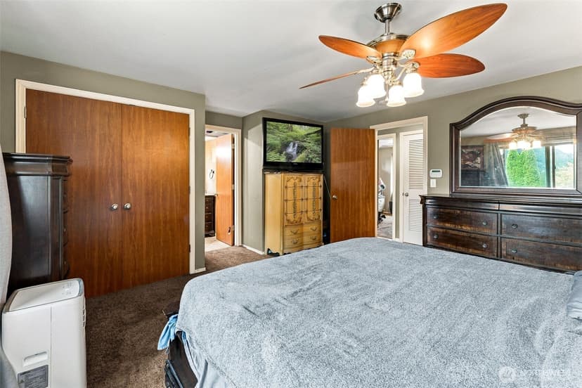 Property photo for 11627 207th Ave East, Bonney Lake photo 18