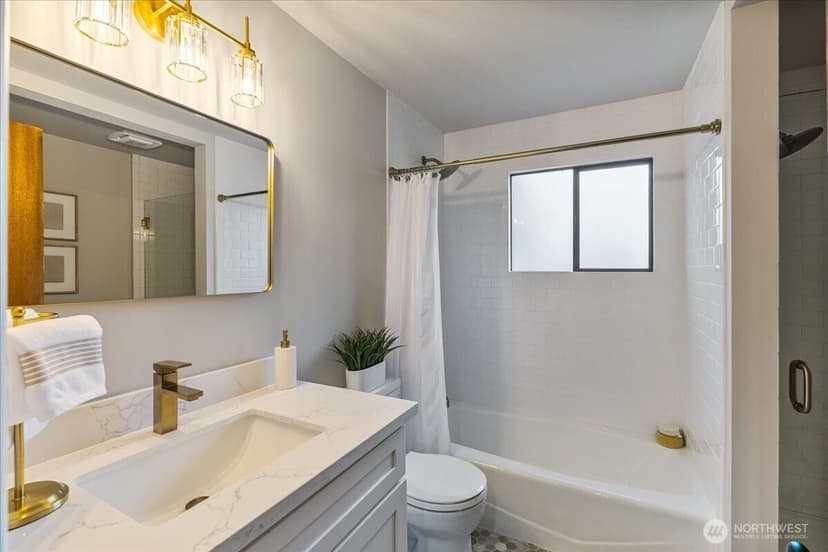 Property photo for 2134 N 193rd Street, Shoreline photo 21