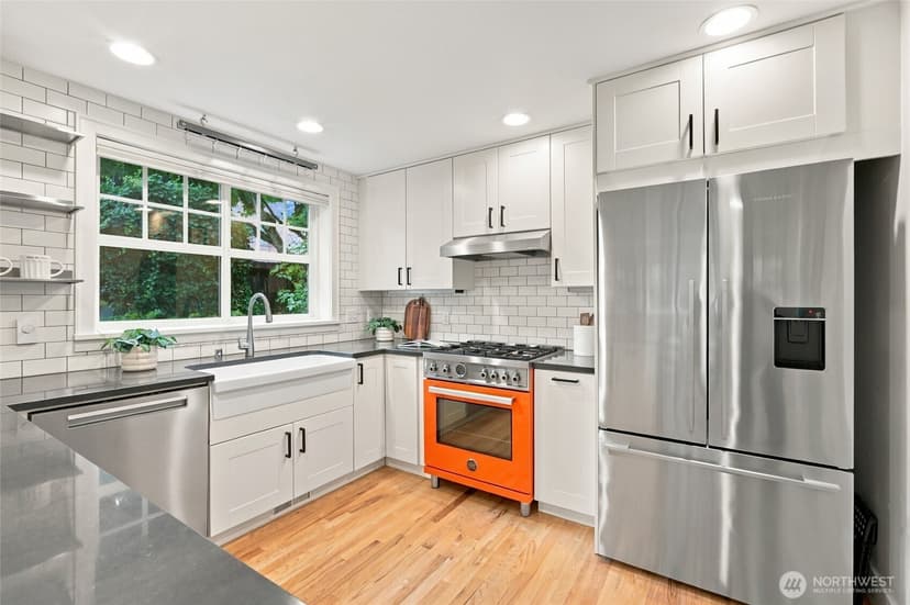 Property photo for 1109 E Harrison Street, Seattle photo 8