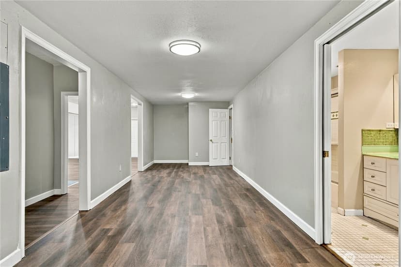Property photo for 37258 39TH Avenue NE, Auburn photo 27
