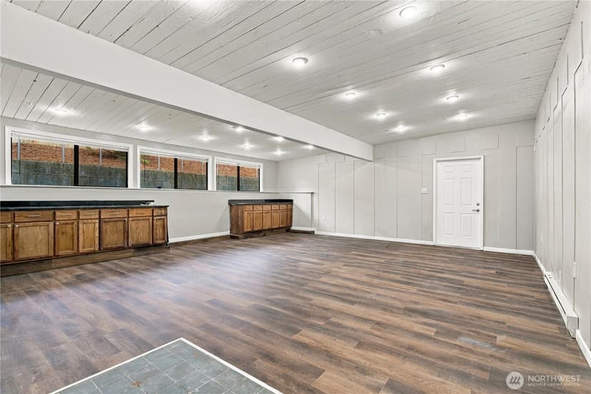 Property photo for 37258 39TH Avenue NE, Auburn photo 31