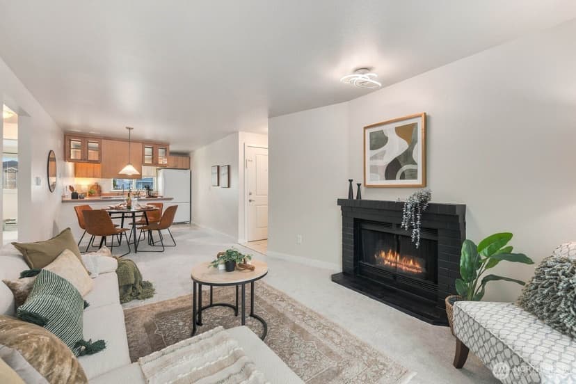 Property photo for 14124 NE 181st Place #H302, Woodinville photo 10