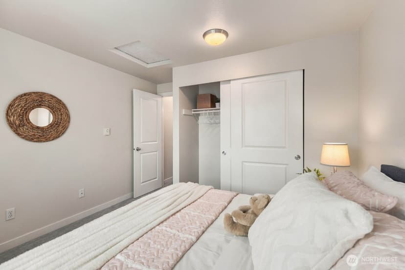Property photo for 14124 NE 181st Place #H302, Woodinville photo 20