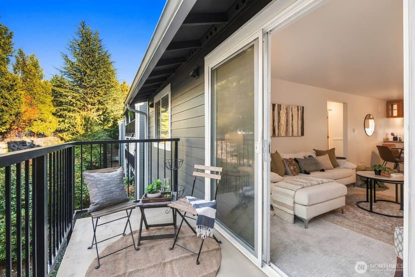 Property photo for 14124 NE 181st Place #H302, Woodinville photo 8