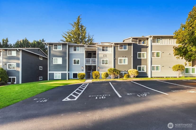 Property photo for 14124 NE 181st Place #H302, Woodinville photo 30