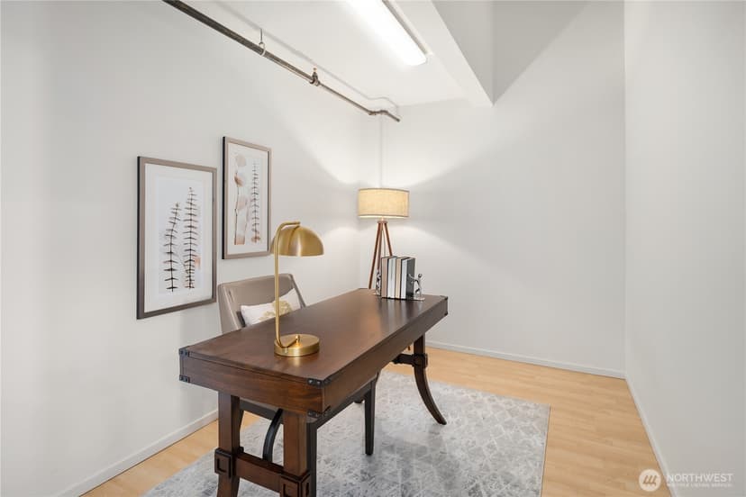 Property photo for 2400 8th Avenue N #2, Seattle photo 15