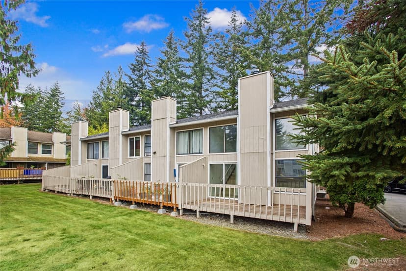 Property photo for 804 124th Street SW, Everett photo 38