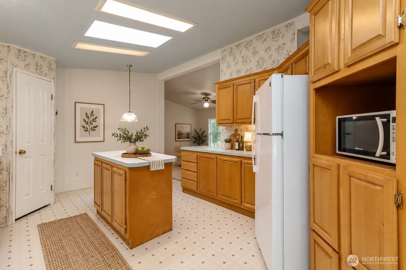 Property photo for 27040 SE 236th Street, Maple Valley photo 18
