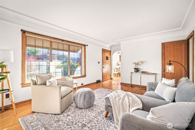 Property photo for 824 NW 57th Street, Seattle photo 10