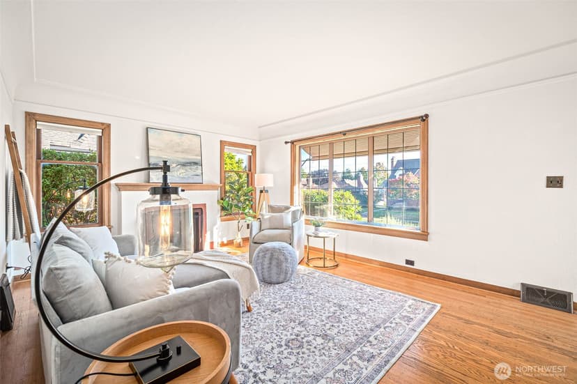 Property photo for 824 NW 57th Street, Seattle photo 12