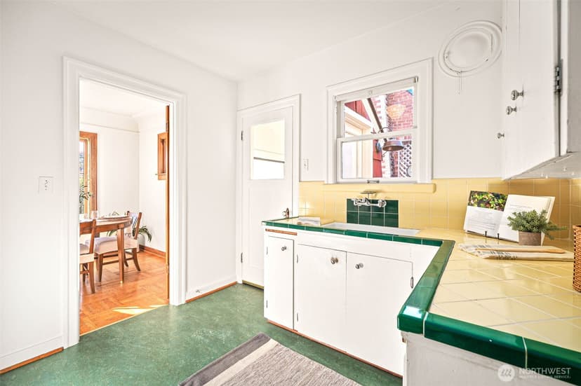 Property photo for 824 NW 57th Street, Seattle photo 19