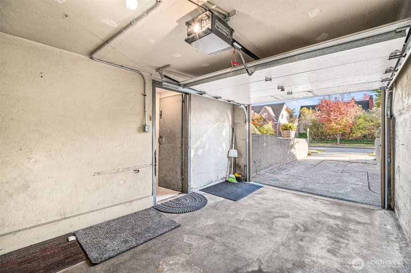 Property photo for 824 NW 57th Street, Seattle photo 35