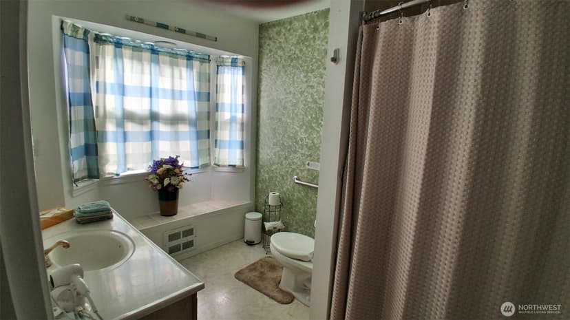 Property photo for 4645 Cedar Point Road, Clinton photo 8