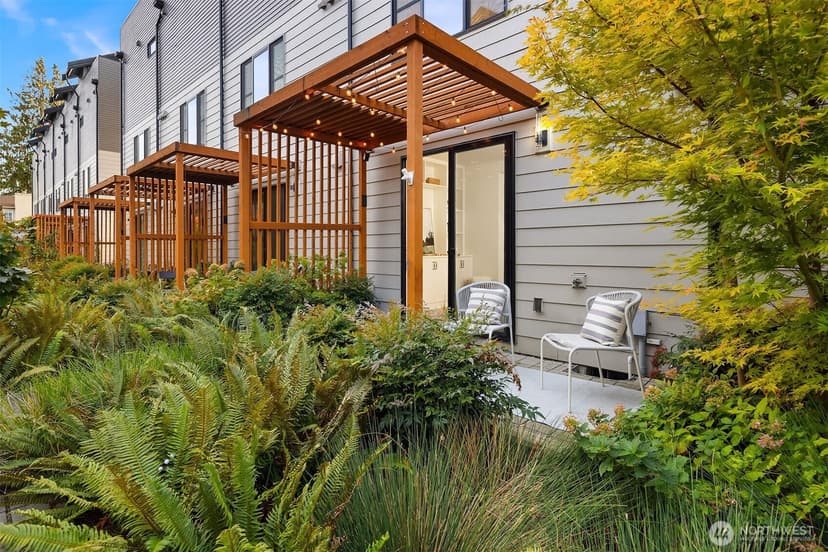 Property photo for 8348 13th Avenue NW #D, Seattle photo 12